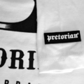 T-shirt Pretorian "Public Enemy" - white